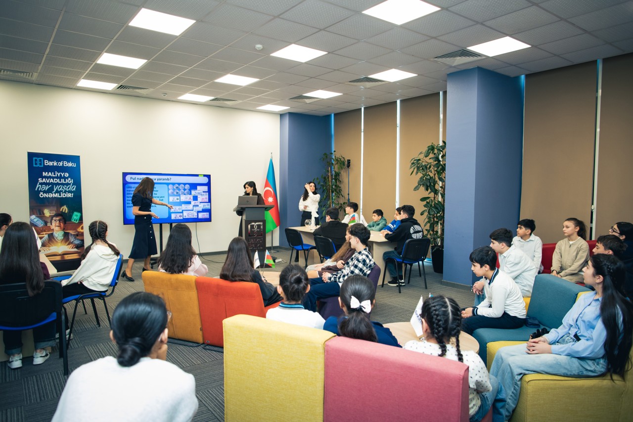 "Bank of Baku"da maliyyə savadlılığı günü - FOTOLAR